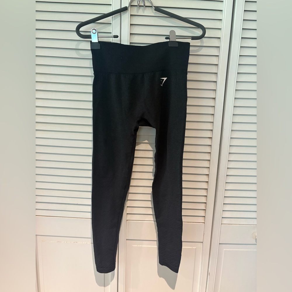 Gym shark black leggings S